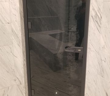 hamam cam kapısı