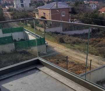 cam korkuluklar